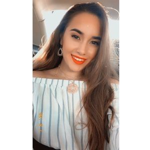 Meet your Posher, Mavannah